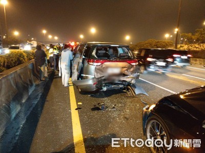 中山高路竹段BMW「未注意車距」釀追撞　7人輕傷送醫