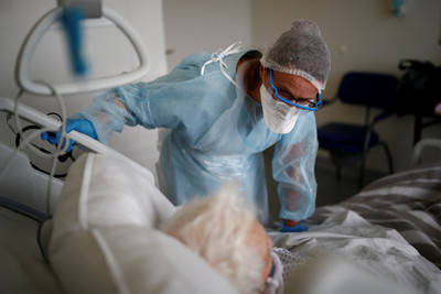 全球首例！荷蘭89歲老婦「二度感染」新冠不治　兩次確診僅隔59天